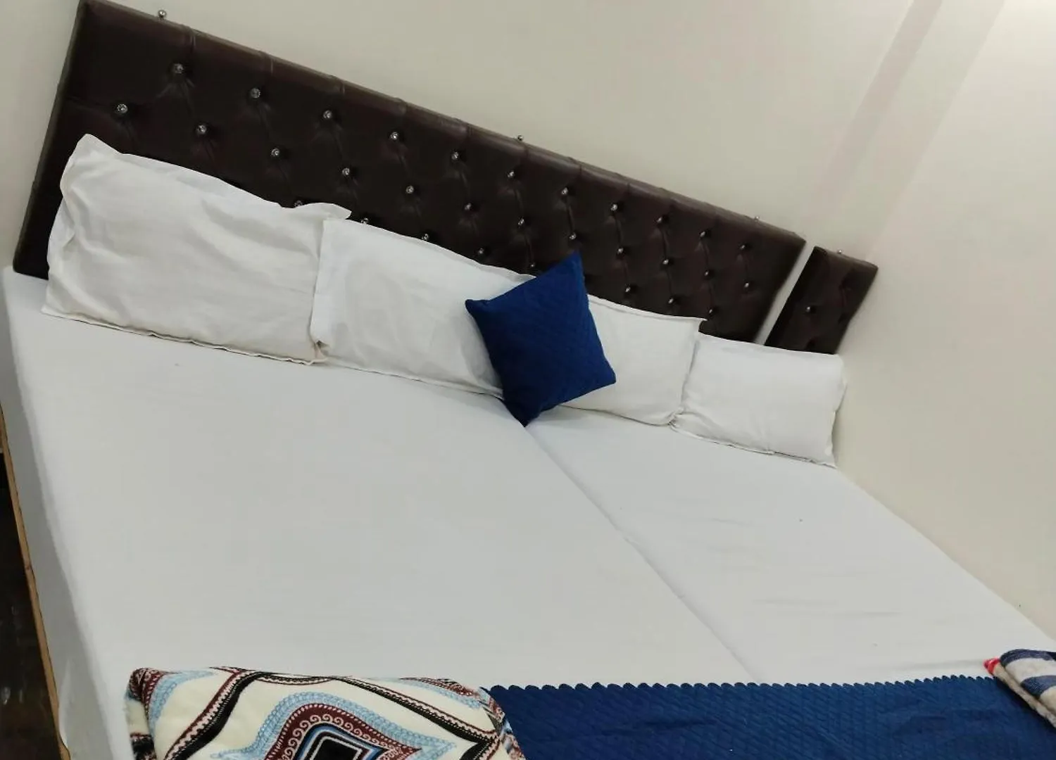 Jay Radhe Krishan Residency فاراناسي منزل للإقامة