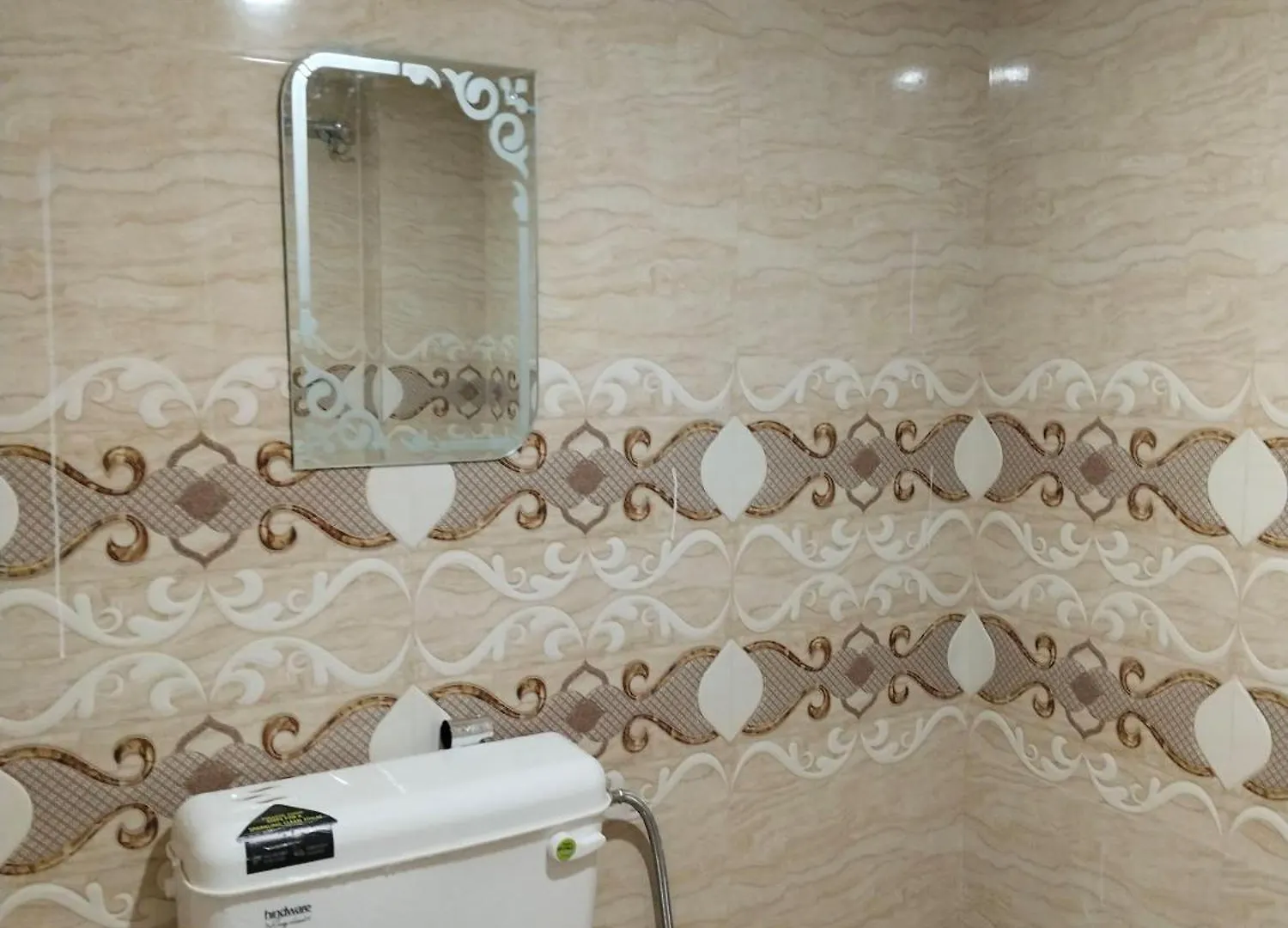 Jay Radhe Krishan Residency فاراناسي الهند